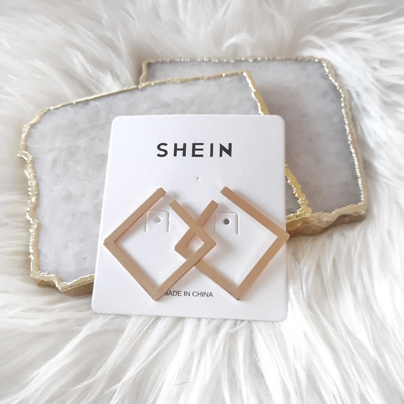 Geometric Hoop Earrings - Picture 1 of 6